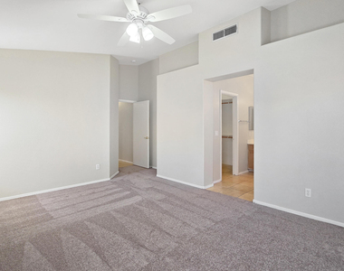 10225 N 94th Lane - Photo Thumbnail 8