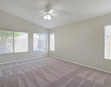 10225 N 94th Lane - Photo Thumbnail 13