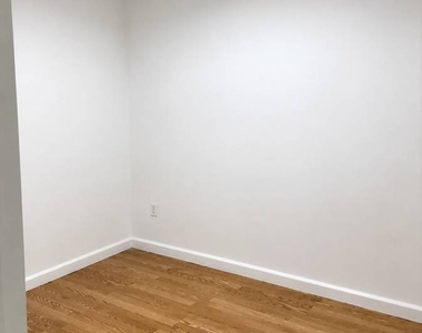 482 Kosciuszko Street - Photo Thumbnail 4