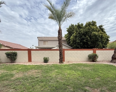 518 W Scott Avenue - Photo Thumbnail 26
