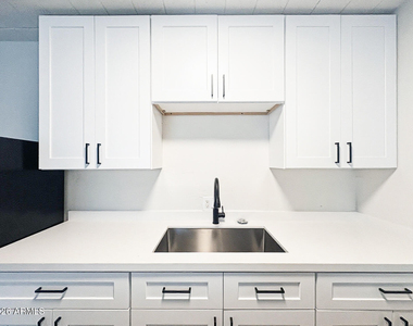 25 E Eva Street - Photo Thumbnail 19