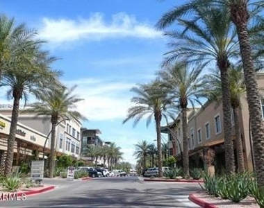 9226 E Altadena Avenue - Photo Thumbnail 25