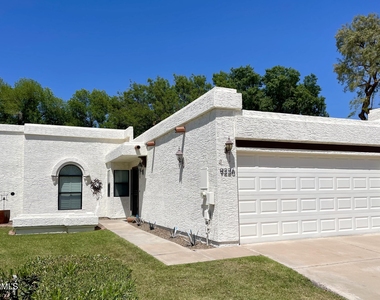 9226 E Altadena Avenue - Photo Thumbnail 13