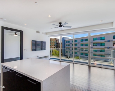 4422 N 75th Street - Photo Thumbnail 6