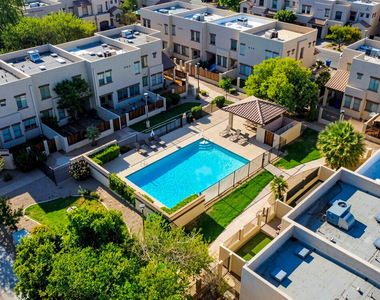1886 E Don Carlos Avenue - Photo Thumbnail 1