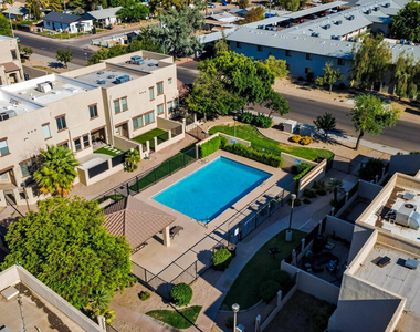1886 E Don Carlos Avenue - Photo Thumbnail 39