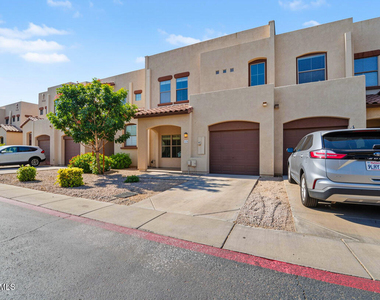 1886 E Don Carlos Avenue - Photo Thumbnail 22