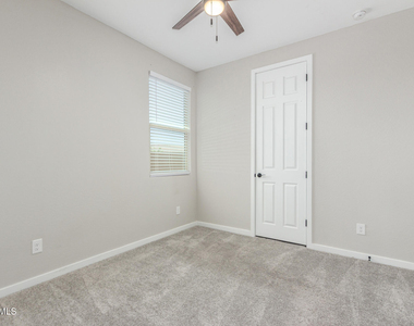 18434 E Camila Drive - Photo Thumbnail 20