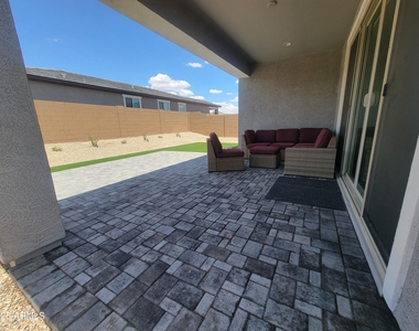 18434 E Camila Drive - Photo Thumbnail 28