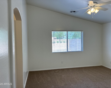 24032 W Pecan Road - Photo Thumbnail 14