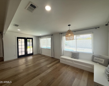 1363 W Los Lagos Vista - Photo Thumbnail 6