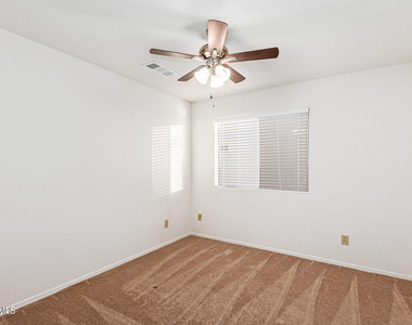 16407 S 44th Street - Photo Thumbnail 9