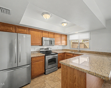 8510 E Montebello Avenue - Photo Thumbnail 2