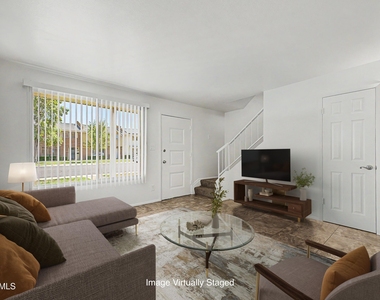 8510 E Montebello Avenue - Photo Thumbnail 1