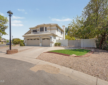 5773 W Shannon Street - Photo Thumbnail 4