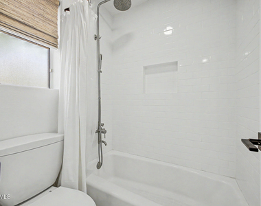 5773 W Shannon Street - Photo Thumbnail 31
