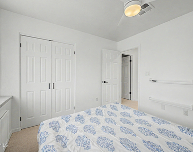 5773 W Shannon Street - Photo Thumbnail 29