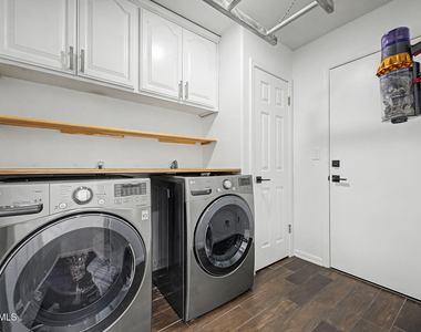 5773 W Shannon Street - Photo Thumbnail 38
