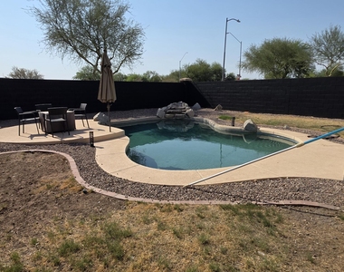 14270 N 154th Lane N - Photo Thumbnail 19