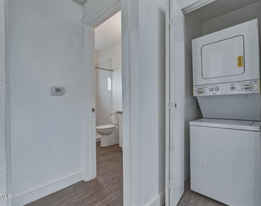 622 N 9th Avenue - Photo Thumbnail 17