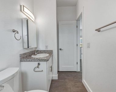 622 N 9th Avenue - Photo Thumbnail 15