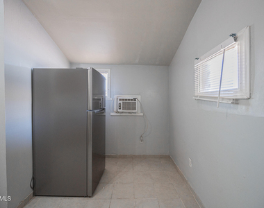 610 N 9th Street - Photo Thumbnail 9