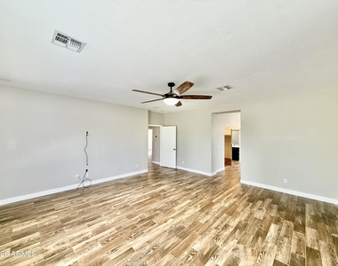 3640 S Barberry Place - Photo Thumbnail 25