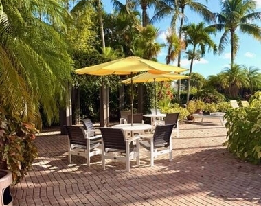 15155 Michelangelo Boulevard - Photo Thumbnail 17