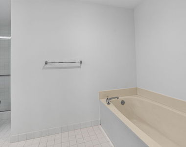 15415 Summer Lake Drive - Photo Thumbnail 28