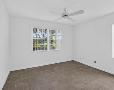 15415 Summer Lake Drive - Photo Thumbnail 23