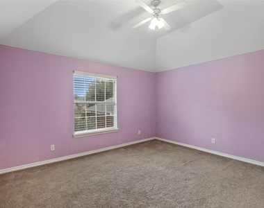 2810 Glenwick Court - Photo Thumbnail 18