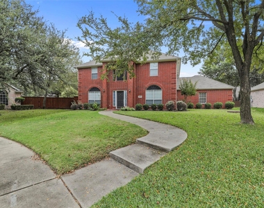 2810 Glenwick Court - Photo Thumbnail 2