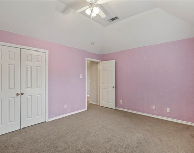 2810 Glenwick Court - Photo Thumbnail 19