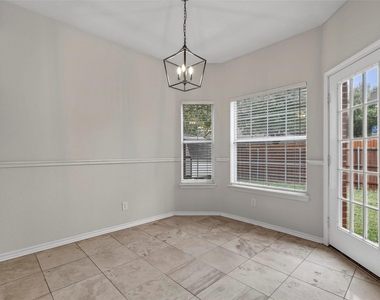 2810 Glenwick Court - Photo Thumbnail 36