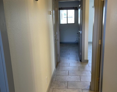 1238 W Malibu Drive - Photo Thumbnail 18