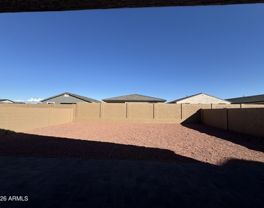 7606 W Smoketree Drive - Photo Thumbnail 19