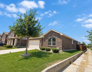 5601 Portola Lane - Photo Thumbnail 2
