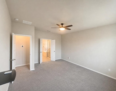 5601 Portola Lane - Photo Thumbnail 24