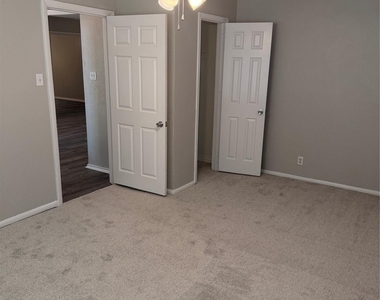 5124 Bob Drive - Photo Thumbnail 19