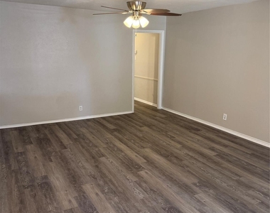 5124 Bob Drive - Photo Thumbnail 7