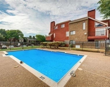 9813 Walnut Street - Photo Thumbnail 15