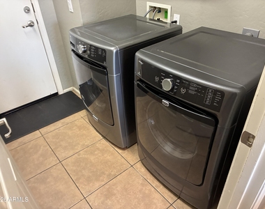 928 E Randy Street - Photo Thumbnail 43