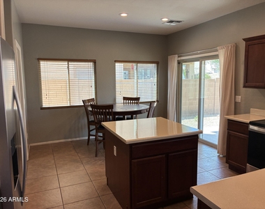 928 E Randy Street - Photo Thumbnail 12
