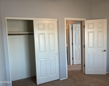 928 E Randy Street - Photo Thumbnail 38