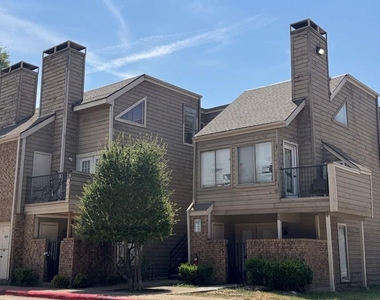 9811 Walnut Street - Photo Thumbnail 13