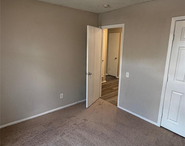 1803 Wickersham Drive - Photo Thumbnail 14
