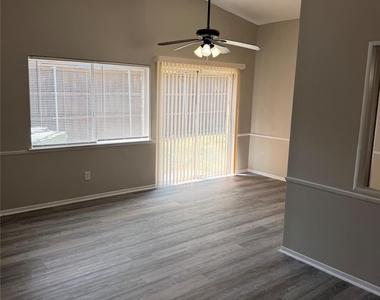 1803 Wickersham Drive - Photo Thumbnail 3