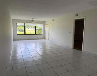 4692 Lucerne Lakes Boulevard E - Photo Thumbnail 3