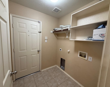 3605 Cottonwood Road - Photo Thumbnail 33