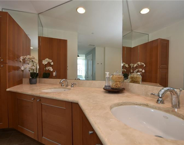 1819 Se 17th Street - Photo Thumbnail 13